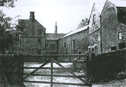 East Gable, Bank Barn & Cruck Barn 1974 